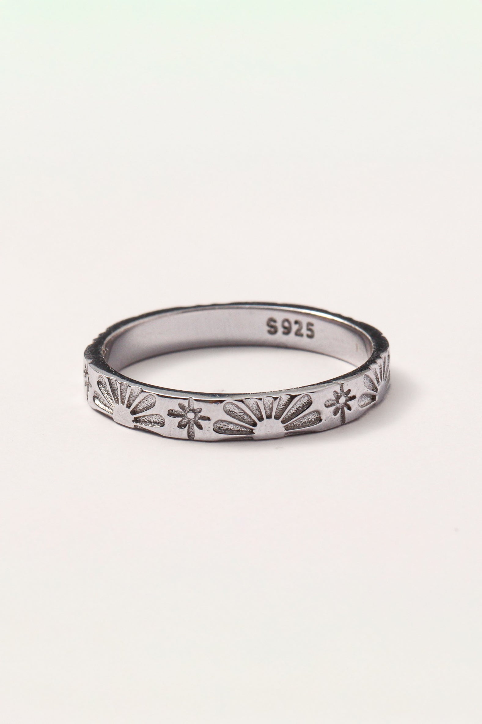 Floral - Stackable Ring