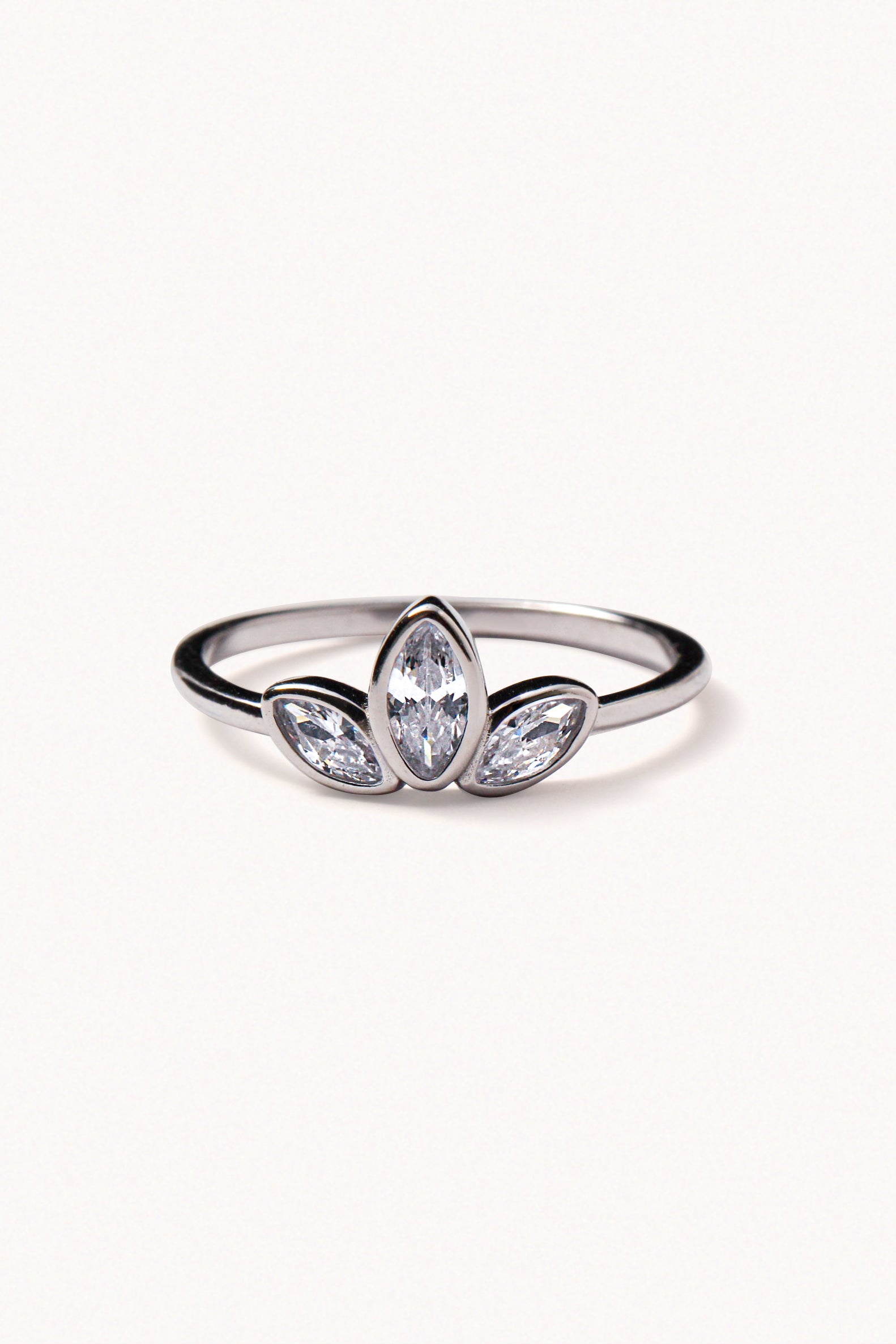 Crown - Stackable Ring